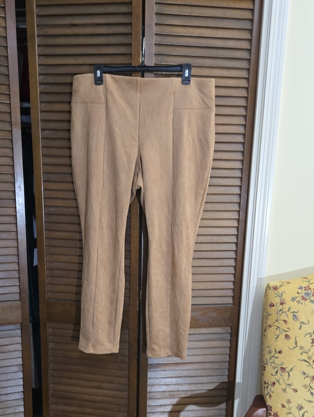 Zac & Rachel Straight-Leg Ponte Pants in Tan
